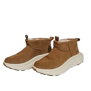 UGG CA805 V2 Ultra Mini Boot Bootie Mens Size 8.5